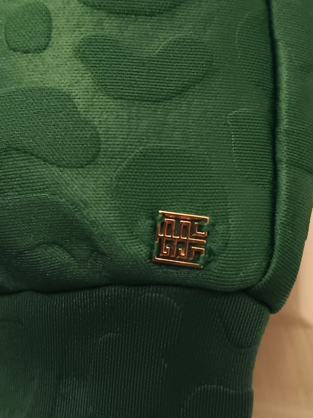 Emily McCarthy Green Leopard Jogger Pants Women's Size S NWT